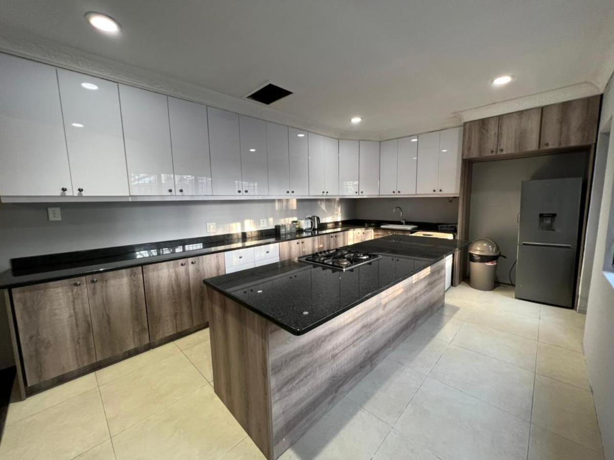 Villa Italian 1&2 Durban